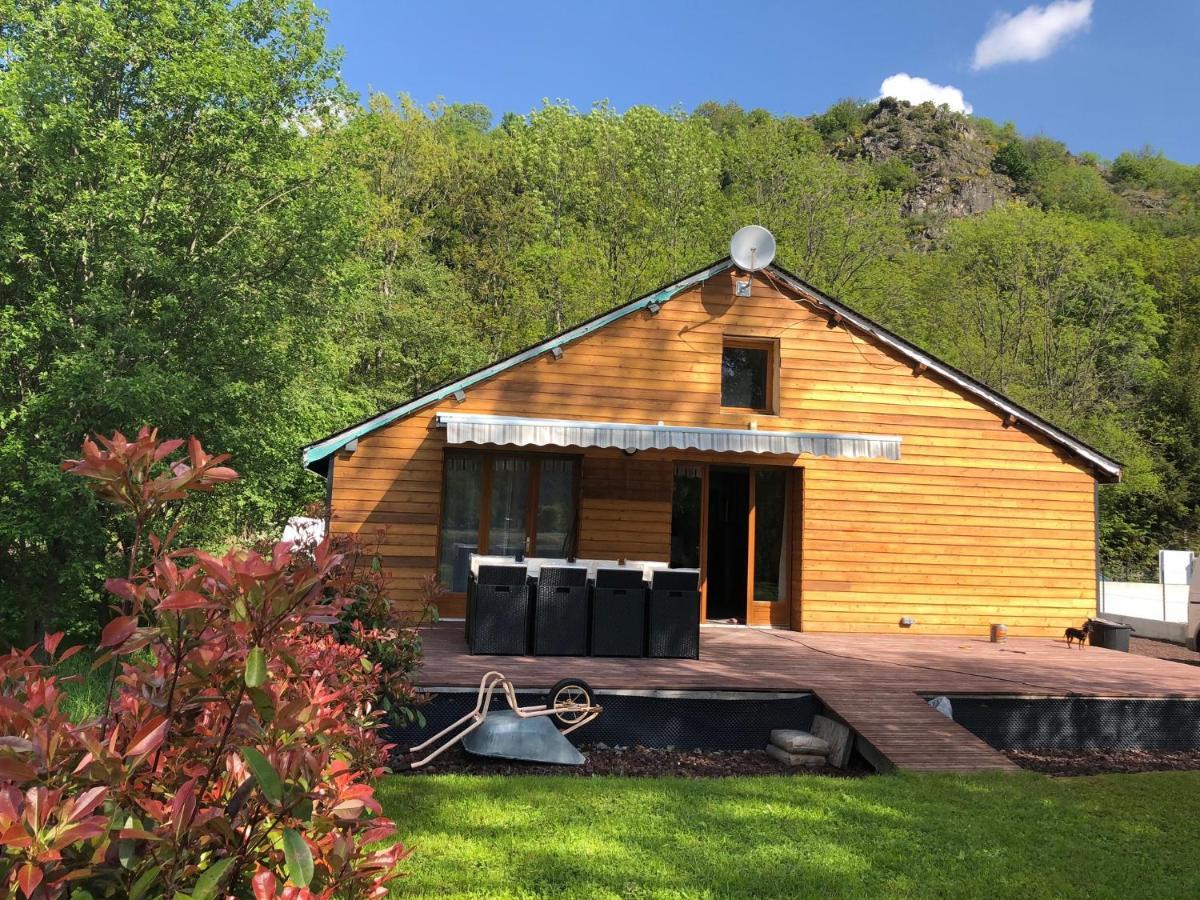Chambon-Sur-Lac Exterior photo